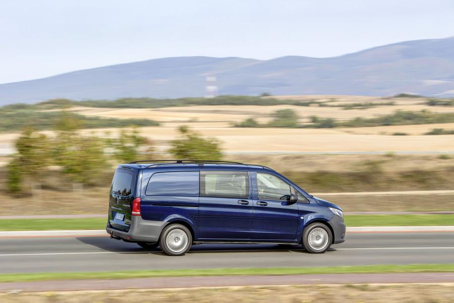  Mercedes-Benz Vito Mixto 2014 года  (фото 21 из 32)